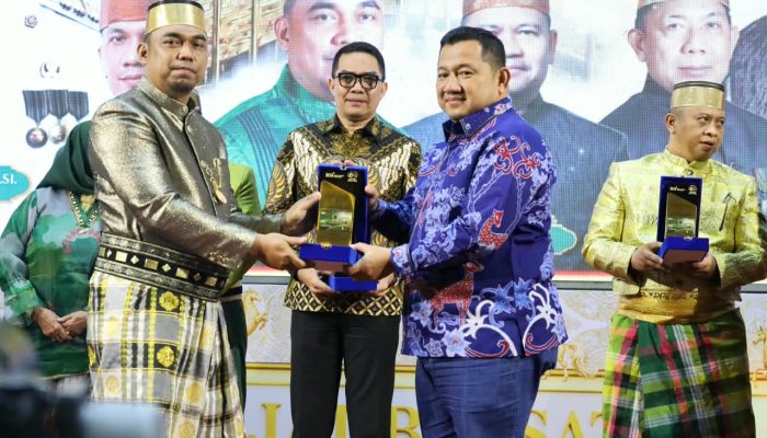 Pelantikan Himas Kaltim, Mudyat Noor Dorong Paguyuban Jadi Kekuatan Pembangunan